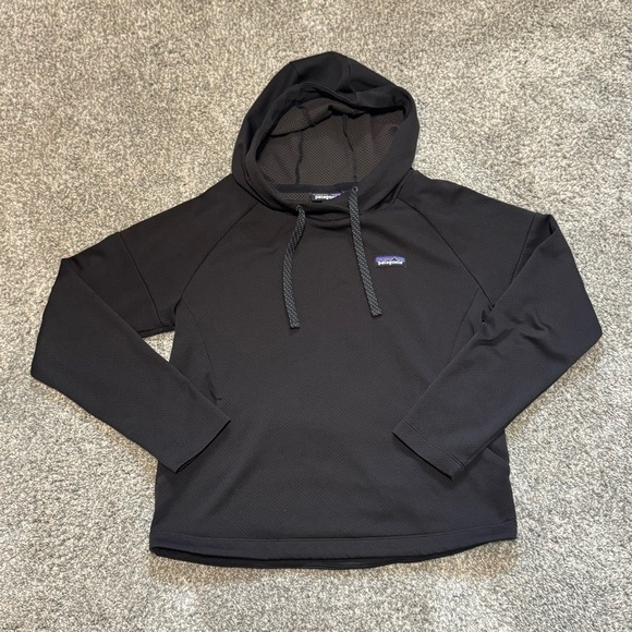Patagonia Tops - Women’s Patagonia Quiet Ride Black Pullover Hoodie Size M Outdoor Hiking